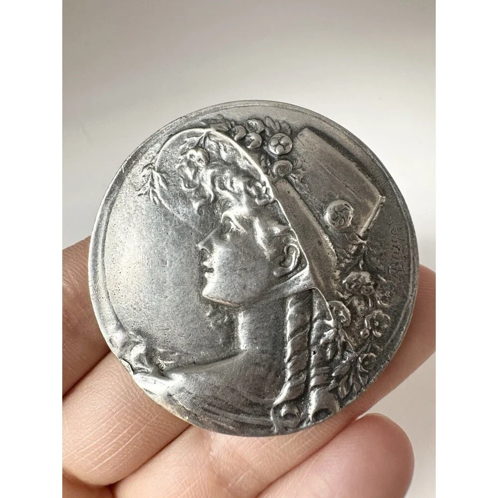 Vintage Amanda Bargas Art Nouveau Silver Tone Pin Pendant